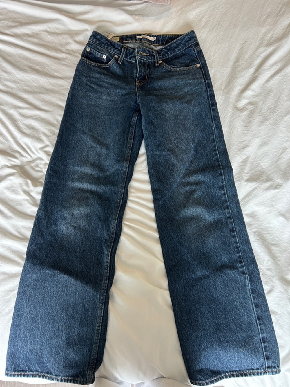 Levi’s Low Loose Women’s Jeans size 24